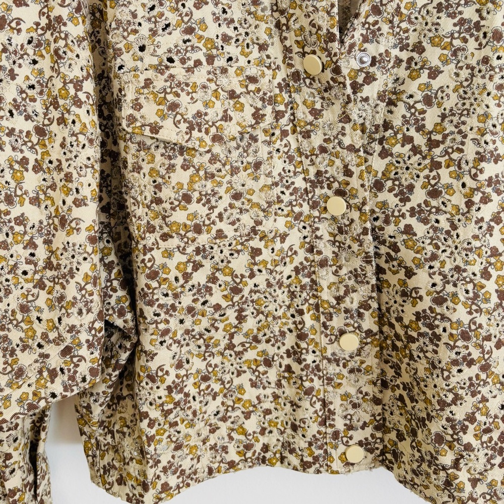 Solitaire Floral Print Eyelet Jacket - Picture 3 of 6
